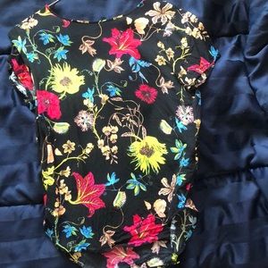 H&M flower top